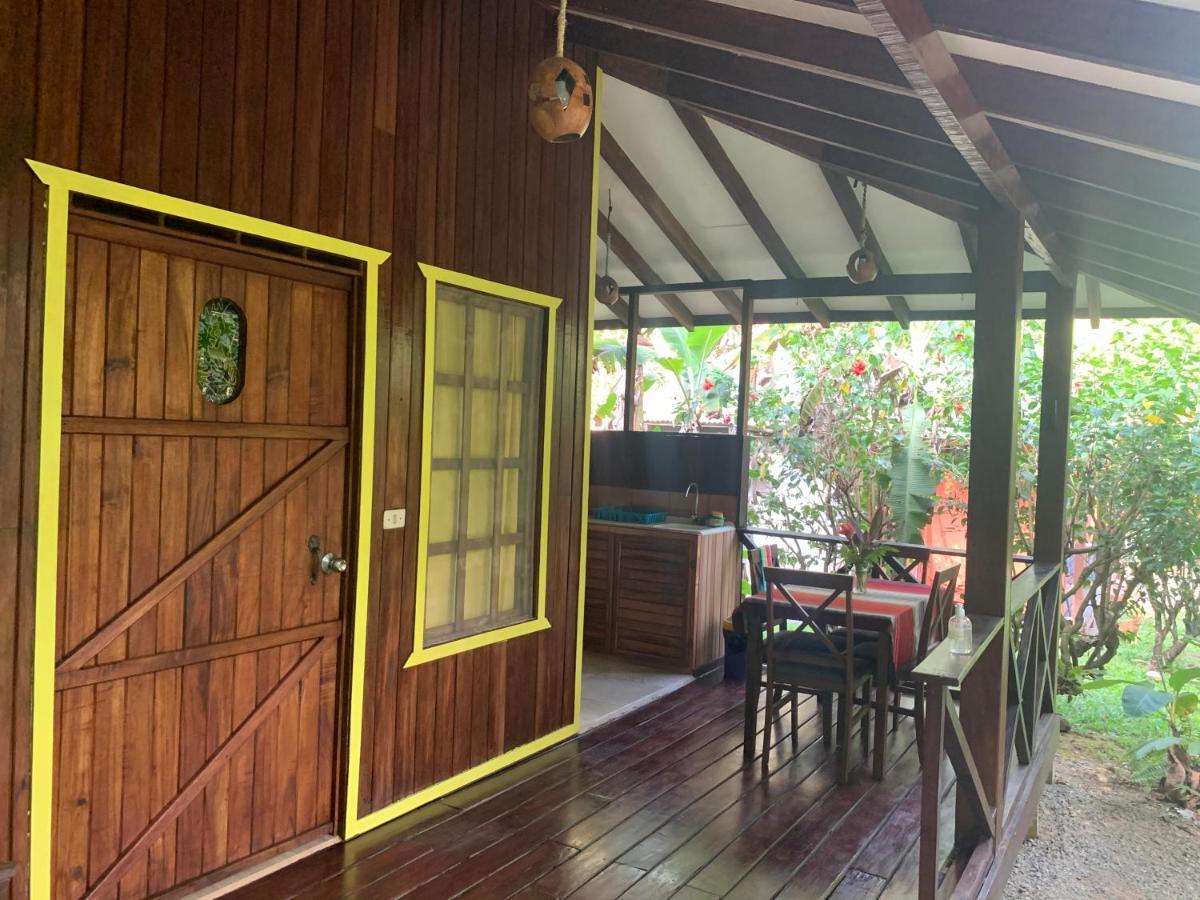 Cabinas Coco Lindo Ojochal Exterior foto